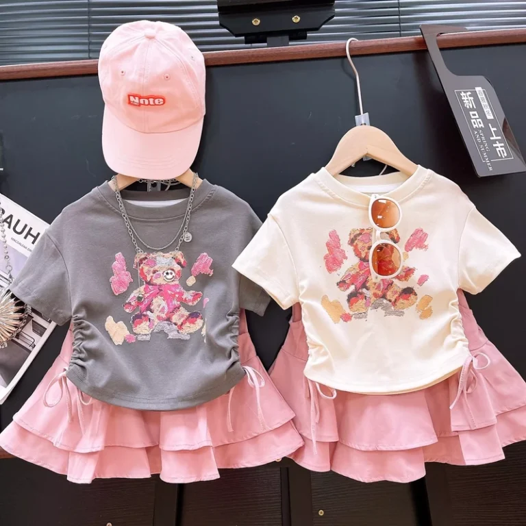 CHINEE-Factory-Direct-Sale-Casual-and-Fashionable-Style-Summer-Cartoon-T-shirt-Pink-Skirt-2-Pieces-Set