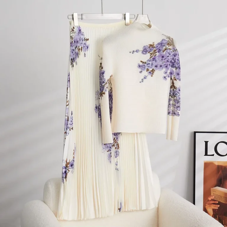 CHINEE-Long-Skirt-Suit-Womens-Fashion-High-End-Womens-Clothing-Spring-Long-Sleeved-Pleated-T-Shirt-Pleated-Skirt-Two-Piece-Set
