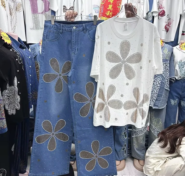 CHINEE-M-4XL-New-Arrivals-Stitched-Diamond-Pattern-Short-sleeved-White-T-shirt-Paired-with-Blue-High-waisted-Jeans-Set