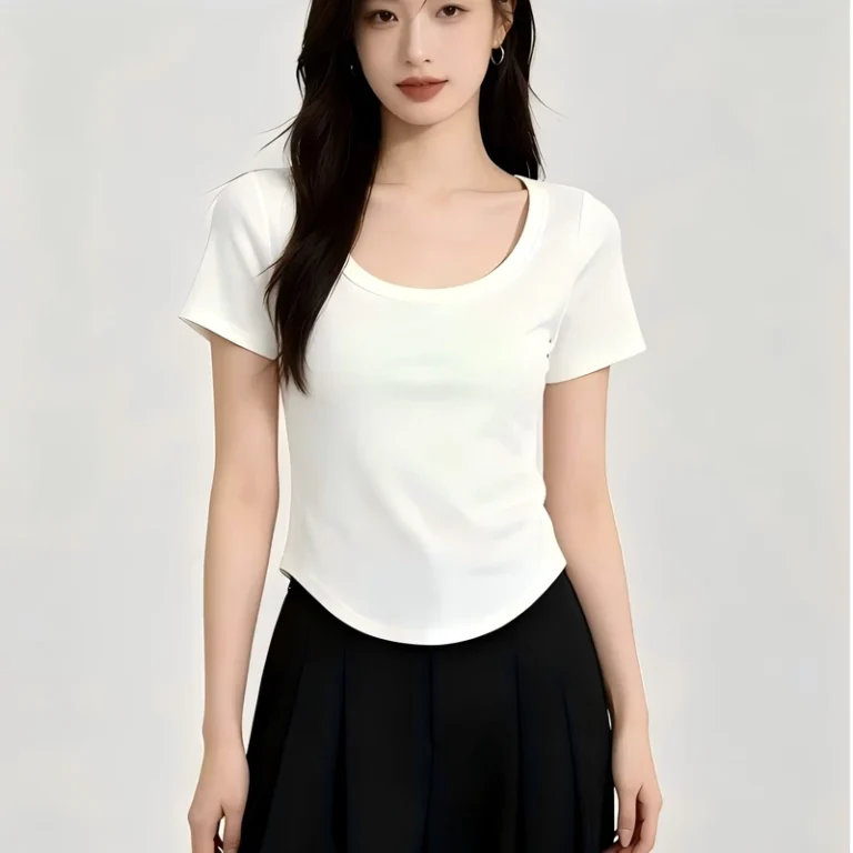 CHINEE-RUICHI-Summer-Irregular-Hem-Cropped-Tee-for-Women-230GSM-Square-U-Neck-Slimming-Casual-Short-Sleeve-T-Shirt