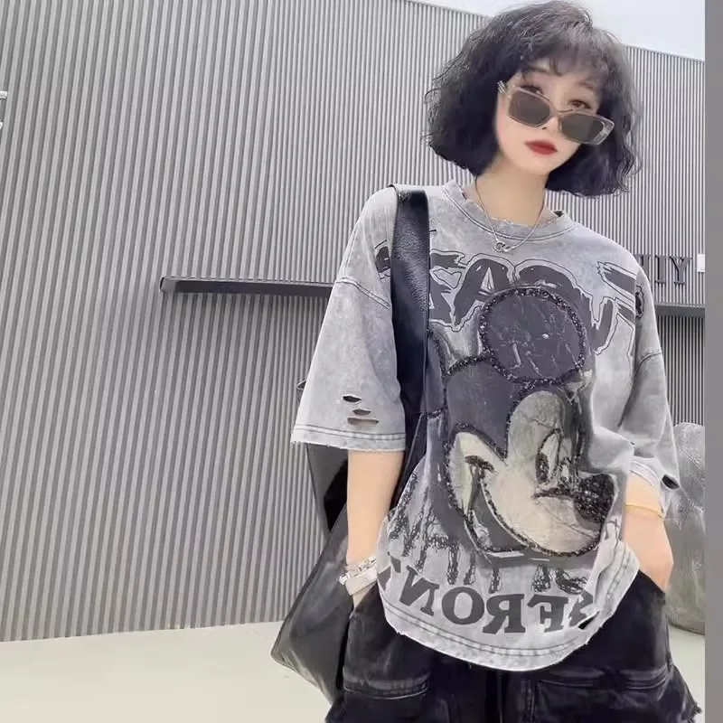 Cartoon-Sequins-Loose-Neck-T-Shirt-Chubby-Women-Girls-Short-sleeved-Age-reducing-Flesh-covered-Top-Model