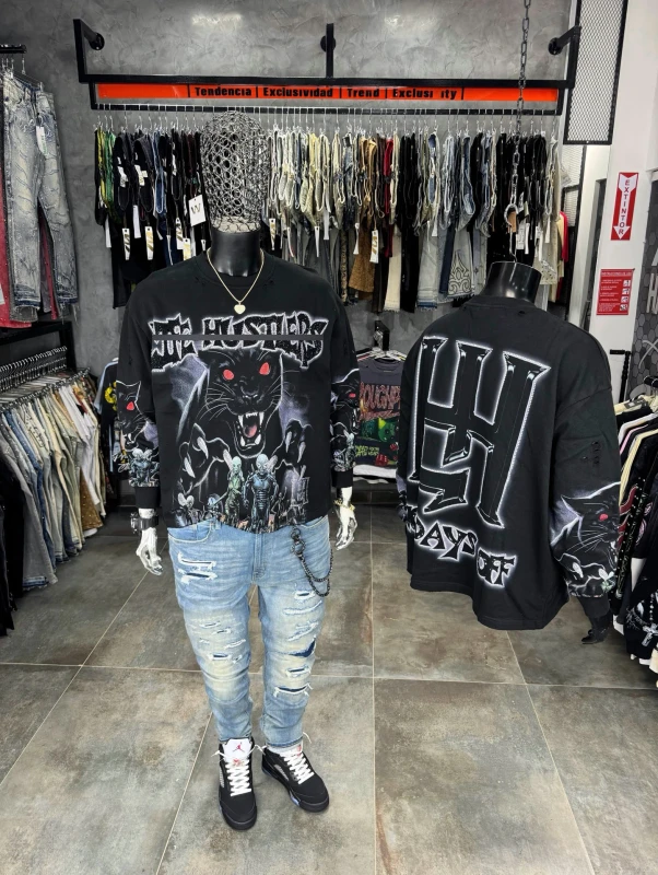 Cotton-Custom-Long-Sleeve-Tshirt-Rhinestone-Logo-Printing-Shirt-for-Men-Oversized-Fit-DTG-Print-Tshirts