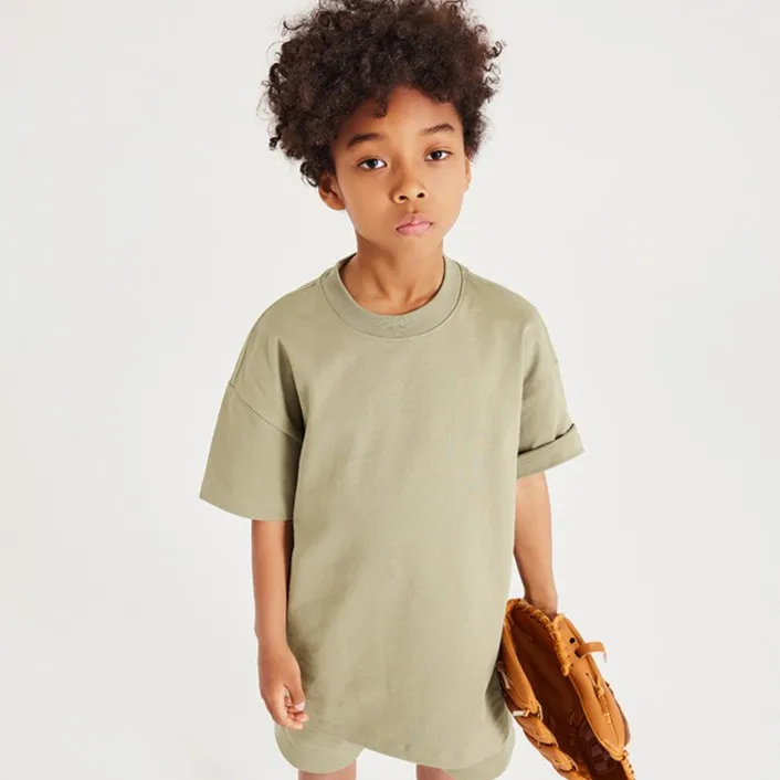 Custom-Logo-Blank-Kids-Shirts-100-Pure-Cotton-305g-Heavyweight-Plain-Tee-Tops-Bulk-B2B-Children-Clothing-Vendor