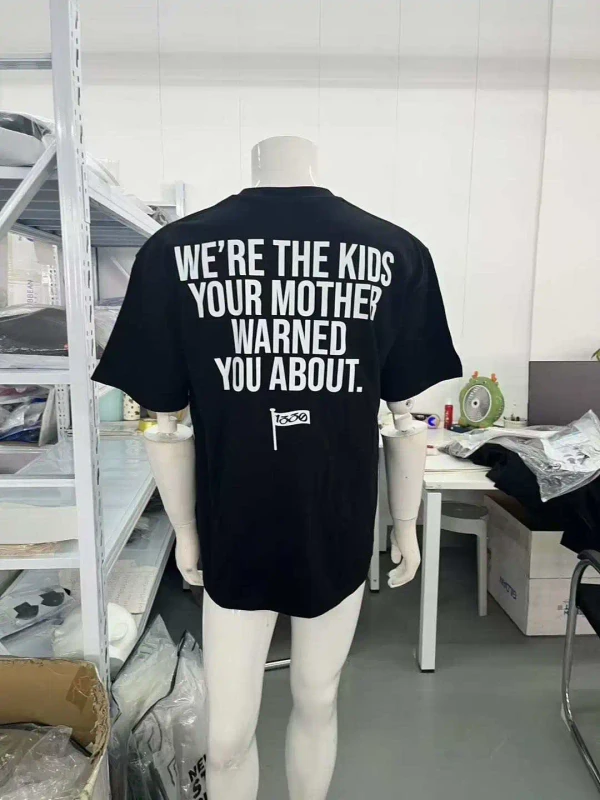 Custom-Logo-Heavy-Cotton-High-Street-Fashion-T-Shirt-Oversized-Cotton-Custom-Logo-Graphic-Print-Drop-Shoulder-Casual-Trend-Style