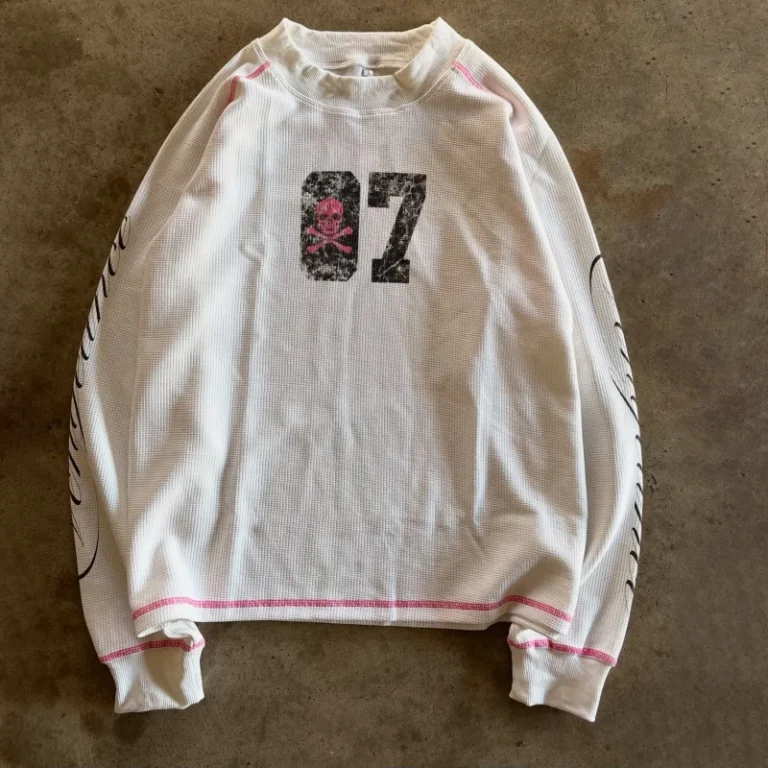 Custom-Raglan-Sleeve-Long-Sleeve-T-Shirts-High-Quality-Cotton-Streetwear-Oversized-Thermal-T-Shirts-Manufacturer-for-Men