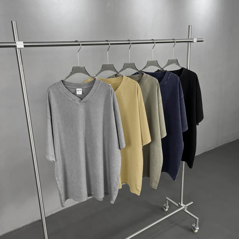 Factory-Price-Custom-Printed-Embroidered-250GSM-Heavyweight-100-Cotton-V-Neck-Men-Oversized-Drop-Shoulder-T-Shirt
