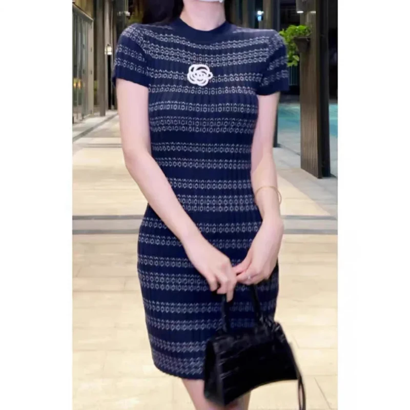 Gentle-Little-for-Spaghetti-Strap-Neck-Striped-Knitted-Luxury-Dress-Summer-New-Elegant-Slim-Fit-Slimming-Hip-T-Shirt-Skirt-1