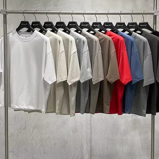 High-Quality-Crew-Neck-Relaxed-Fit-T-shirt-Plain-Own-Design-Well-Crafted-t-Shirt-Custom-logo-Print-Tshirt-1