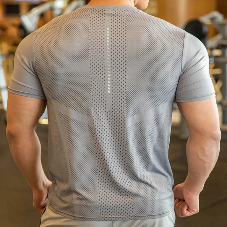 Mens-Athletic-Top-Activewear-Shirt-Polyester-Spandex-Men-Running-Clothes-Gym-Lightweight-Sports-Elastic-t-Shirts-1