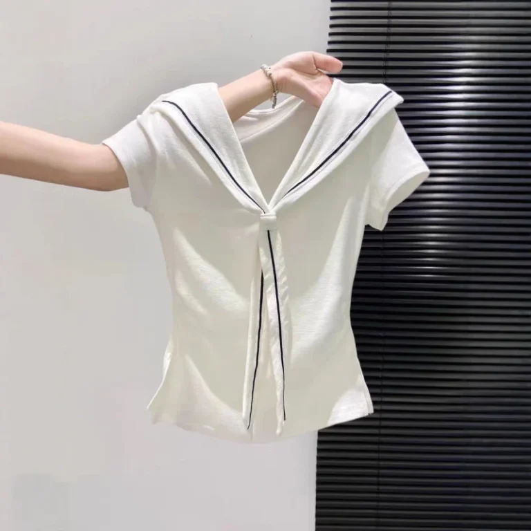 Navy-style-White-Short-sleeve-T-shirt-for-Women-Summer-Side-slit-Slim-fit-Waist-cinching-Flattering-Top