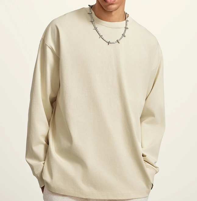 New-Style-Mens-Full-Sleeve-T-Shirt-Sets-White-Comfort-Fit-Oversized-Cotton-Tee-for-Men-with-Fashion-Accessory-Look