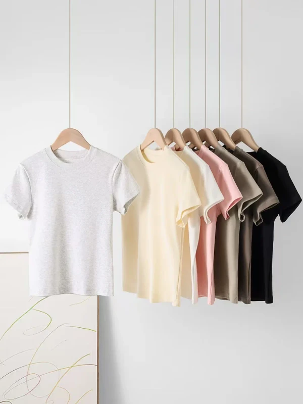 New-short-sleeved-shirts-slim-fit-trendy-womens-T-shirts
