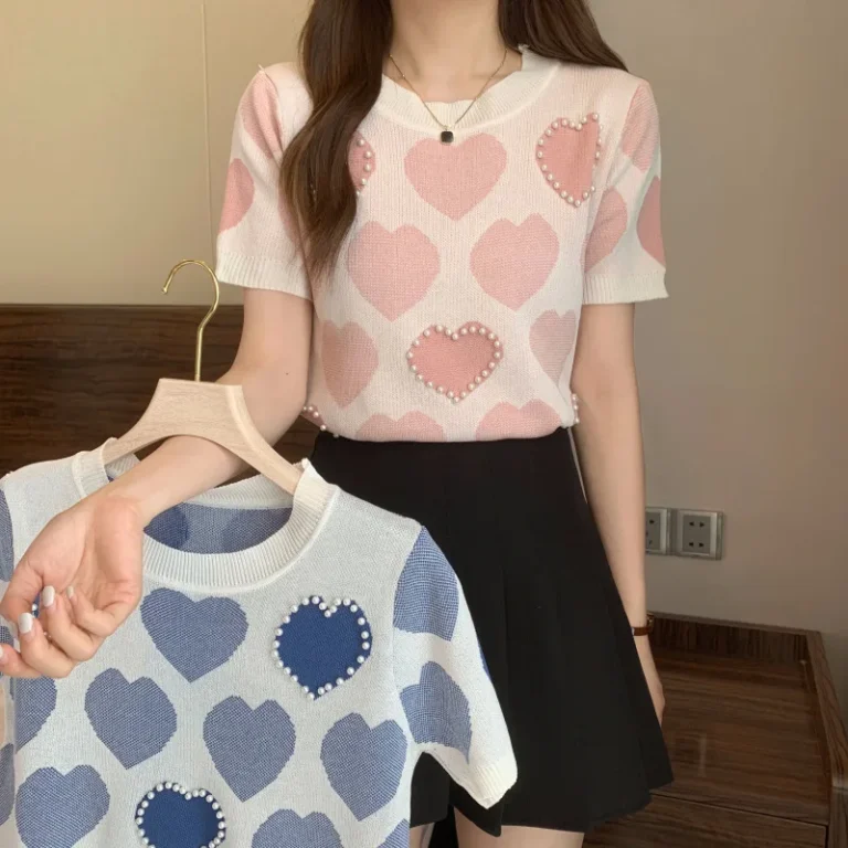 Round-Neck-Womens-T-shirts-Heart-Pattern-Tops-for-Women-Knitted-Womens-Clothing