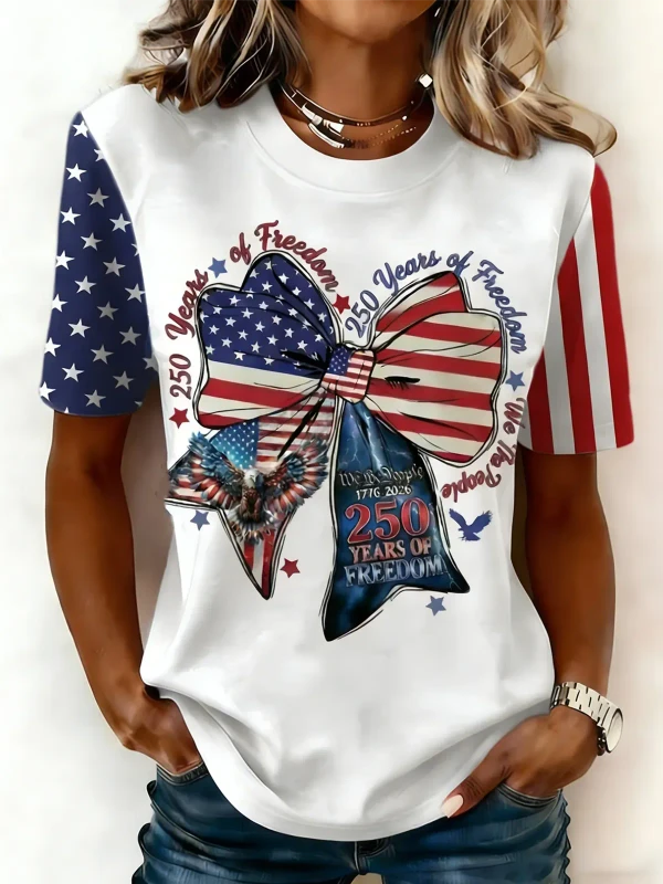 The-new-crew-neck-T-shirt-is-fashionable-trendy-and-comfortablea-great-choice-for-going-out