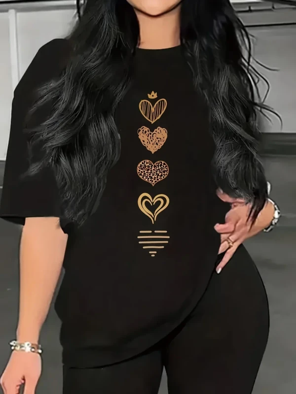 Womens-Casual-Short-Sleeve-T-Shirt-with-Heart-Design-Crew-Neck-T-Shirt-Summer-Outfits-Casual-Tee-Heart-Graphic-Tops